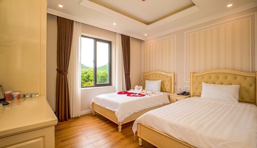 Superior Twin Room