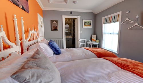 Twin Room or King Room