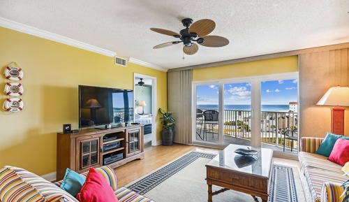 Condo, 2 Bedrooms