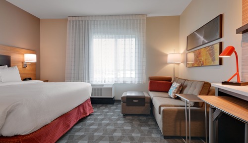 Studio, 1 King Bed with Sofa bed (Hearing Accessible)