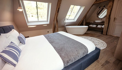 Comfort Room, Park View