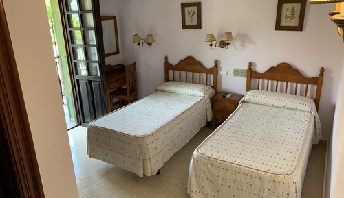 Twin Room, Private Bathroom