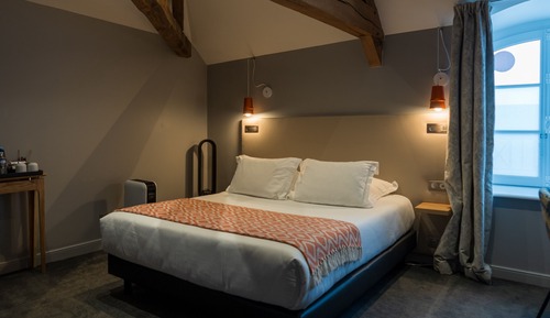 Room (Cosy)