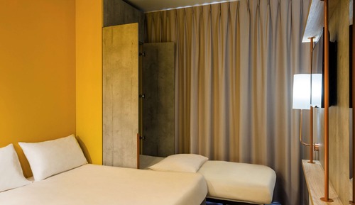 Standard Room, Multiple Beds