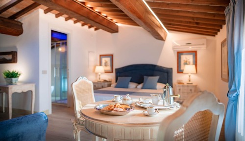 Premium Room