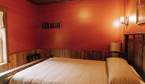 Luxury Suite, 2 Bedrooms, Jetted Tub