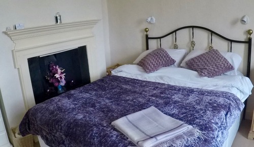 Standard Triple (Lilac Room)