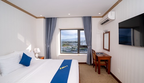 Navy Suite King