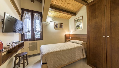 Basic Single Room