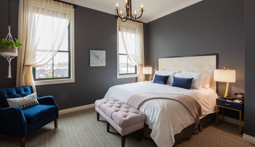 Standard Studio, 1 King Bed