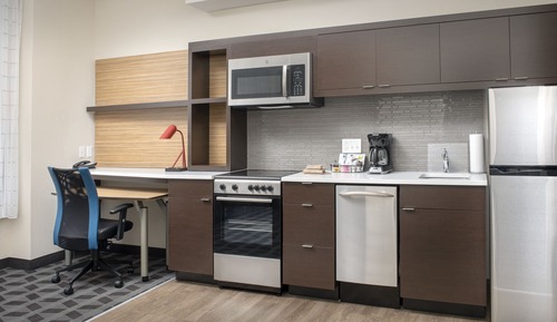 Suite, 1 Bedroom (Mobility/Hearing Accessible, Tub)