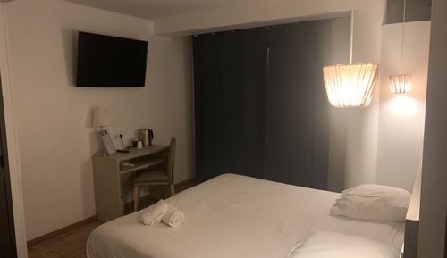 Classic Double or Twin Room