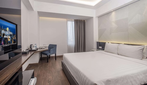 Deluxe Room, 1 Queen Bed