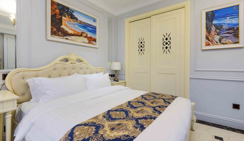 Deluxe Double Room, Garden View