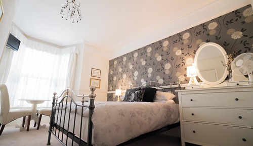 Double Room, Ensuite (Room 2 Large Double)