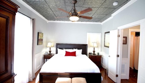 Standard Studio Suite, 1 King Bed, Non Smoking (Historic Villa)