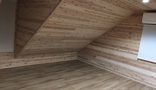 Twin Room with Loft, Shared Bathroom (1)