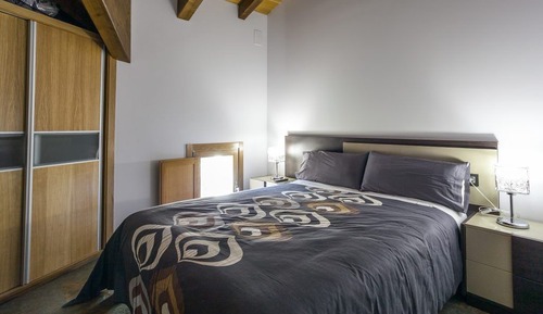 House, 5 Bedrooms (Duplex)