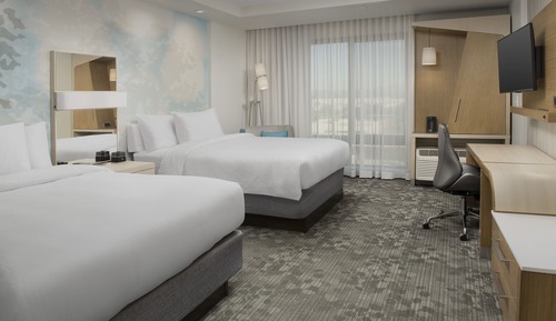 Room, 2 Queen Beds (Hearing Accessible)