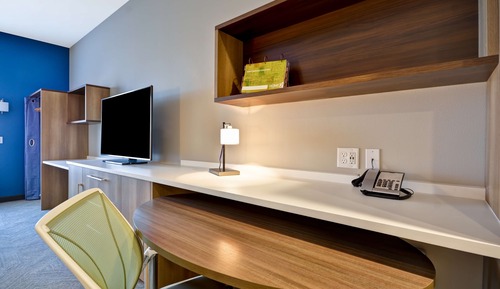 Studio, 2 Queen Beds, Accessible, Bathtub