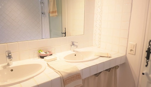Double Room, Ensuite (La chambre des Vignes)