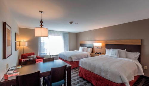 Studio, 2 Queen Beds (Mobility Accessible, Roll-In Shower)