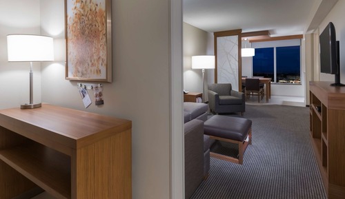 Suite, 1 King Bed with Sofa bed, Kitchen