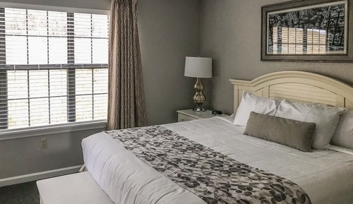 Grand Villa, Multiple Beds