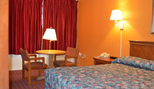 Standard Room, 1 King Bed, Non Smoking