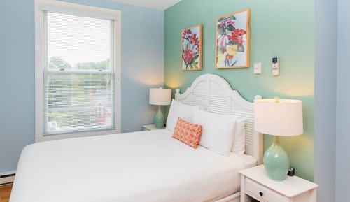 Traditional Room, 1 Queen Bed