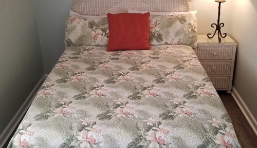 Tradewinds Deluxe South Cottage