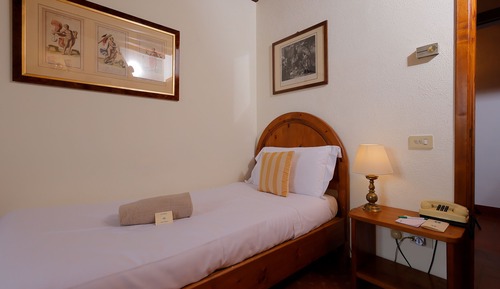 Single Room