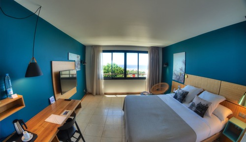 Classic Double Room, Partial Ocean View