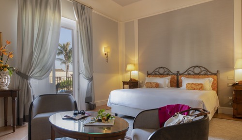Junior Suite, Pool View