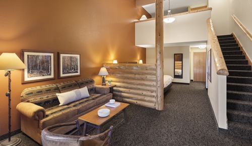 Premier Loft