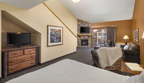 Premier Loft