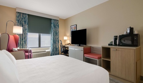 Room, 1 King Bed, Accessible, Bathtub