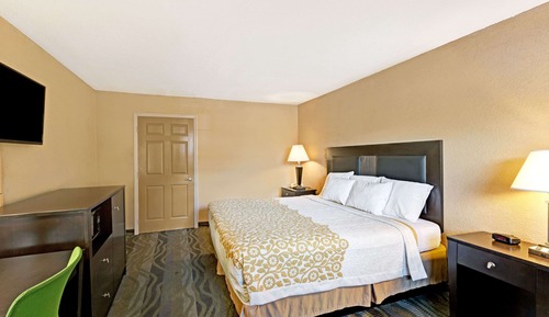 Room, 1 King Bed, Accessible
