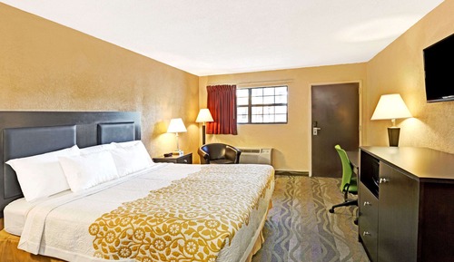 Room, 1 King Bed, Non Smoking