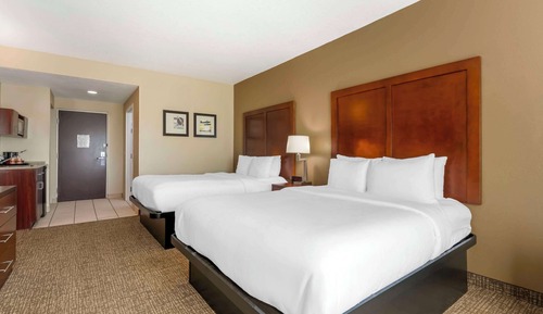 Standard Room, 2 Queen Beds, Non Smoking
