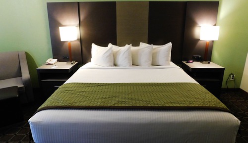 Studio Suite, 1 King Bed, Non Smoking