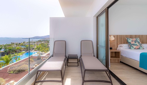 Superior Suite, 1 Bedroom (3)