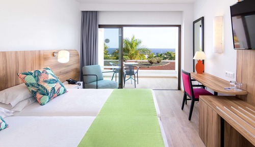 Superior Double Room, Balcony, Sea View (2 adultos)