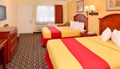 Suite, 2 Queen Beds