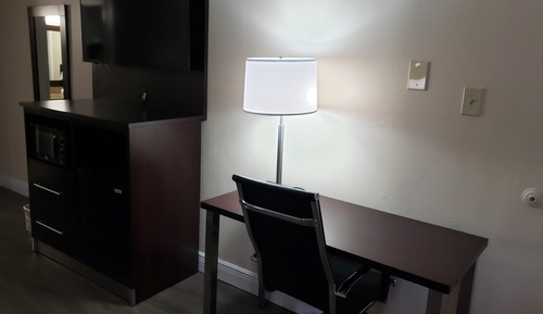 Deluxe Room, 2 Double Beds, Smoking