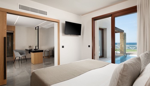 Luxury Suite, Beachfront
