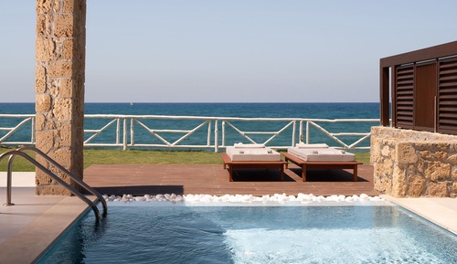 Junior Suite, Private Pool, Beachfront
