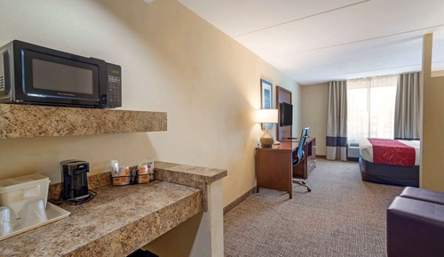 Suite 2 Double Beds and Double size Sofa Bed