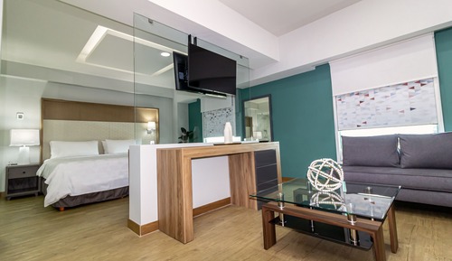 Suite, 1 King Bed