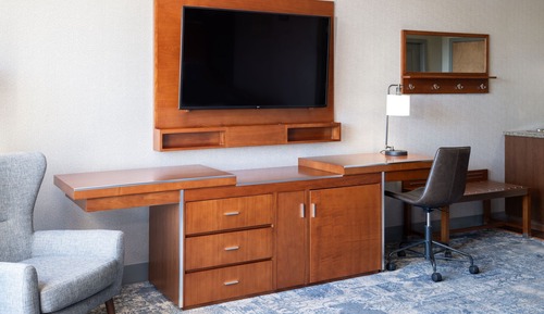 Suite, 1 King Bed, Balcony, Corner (Balcony)